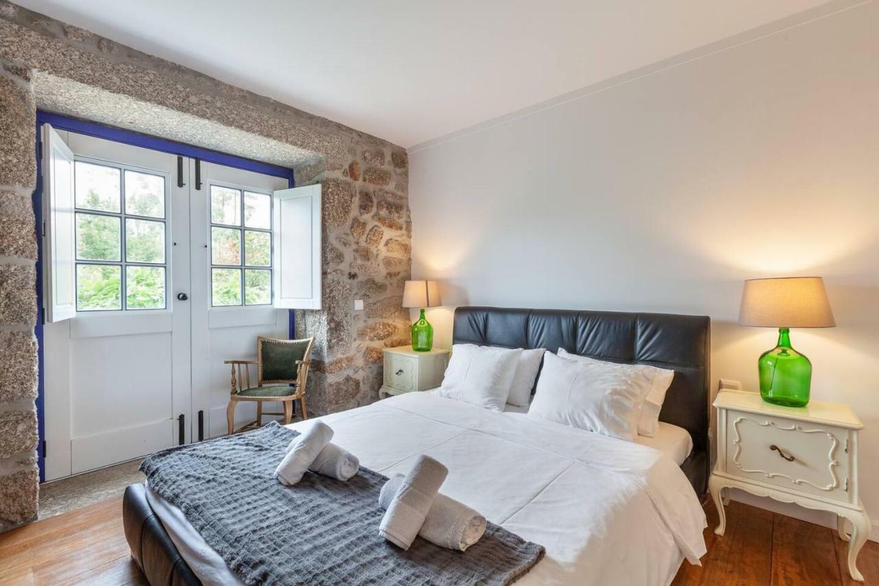 Eido Do Carvalhoso - Casa De Campo Em Arcos De Valdevez Bagian luar foto