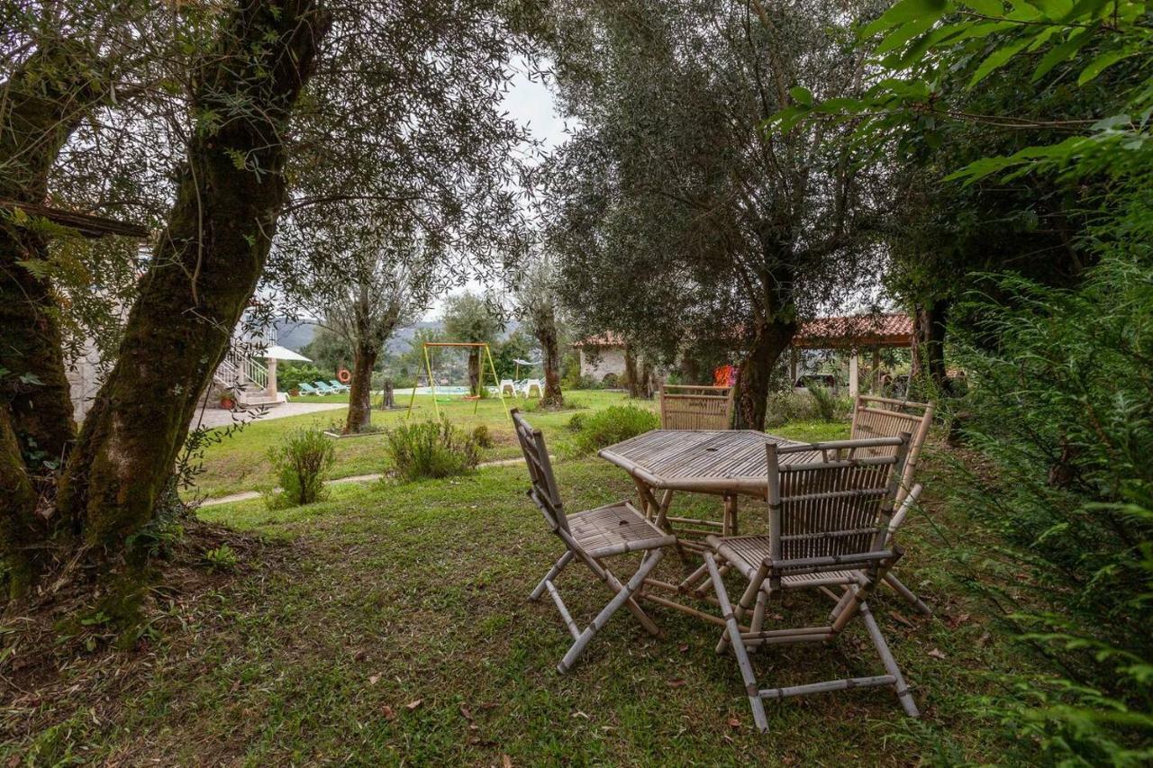 Eido Do Carvalhoso - Casa De Campo Em Arcos De Valdevez Bagian luar foto