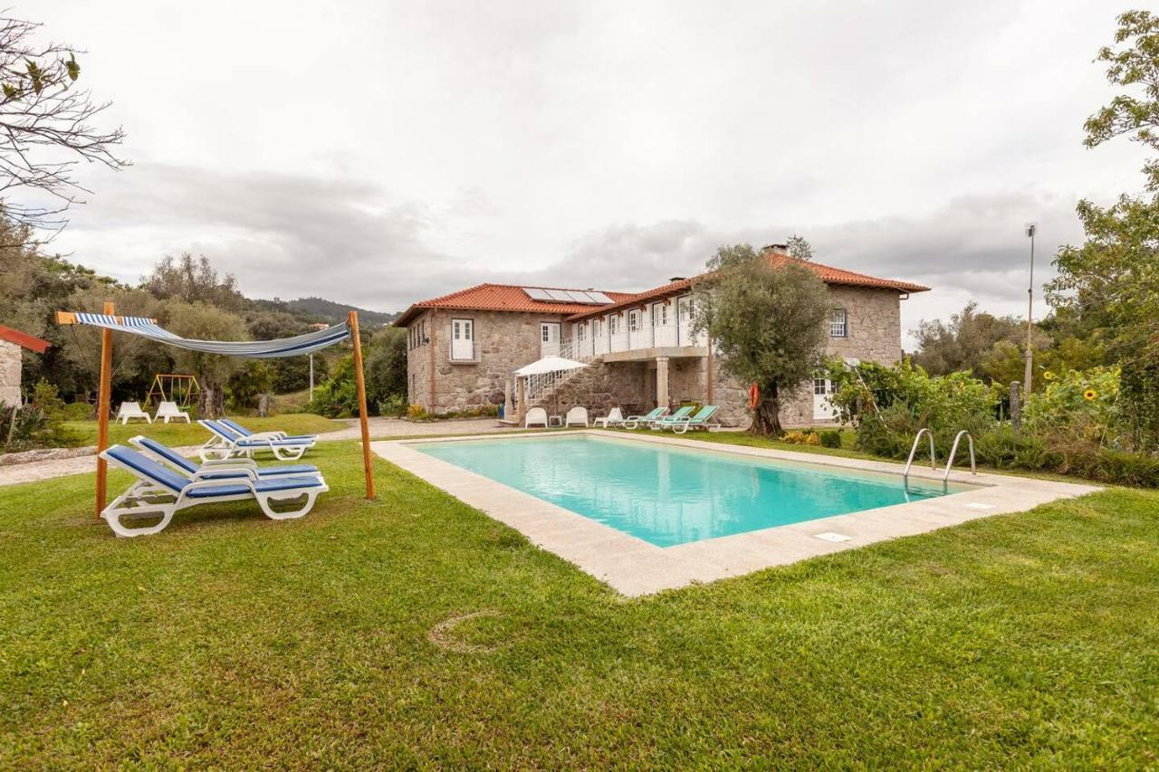 Eido Do Carvalhoso - Casa De Campo Em Arcos De Valdevez Bagian luar foto