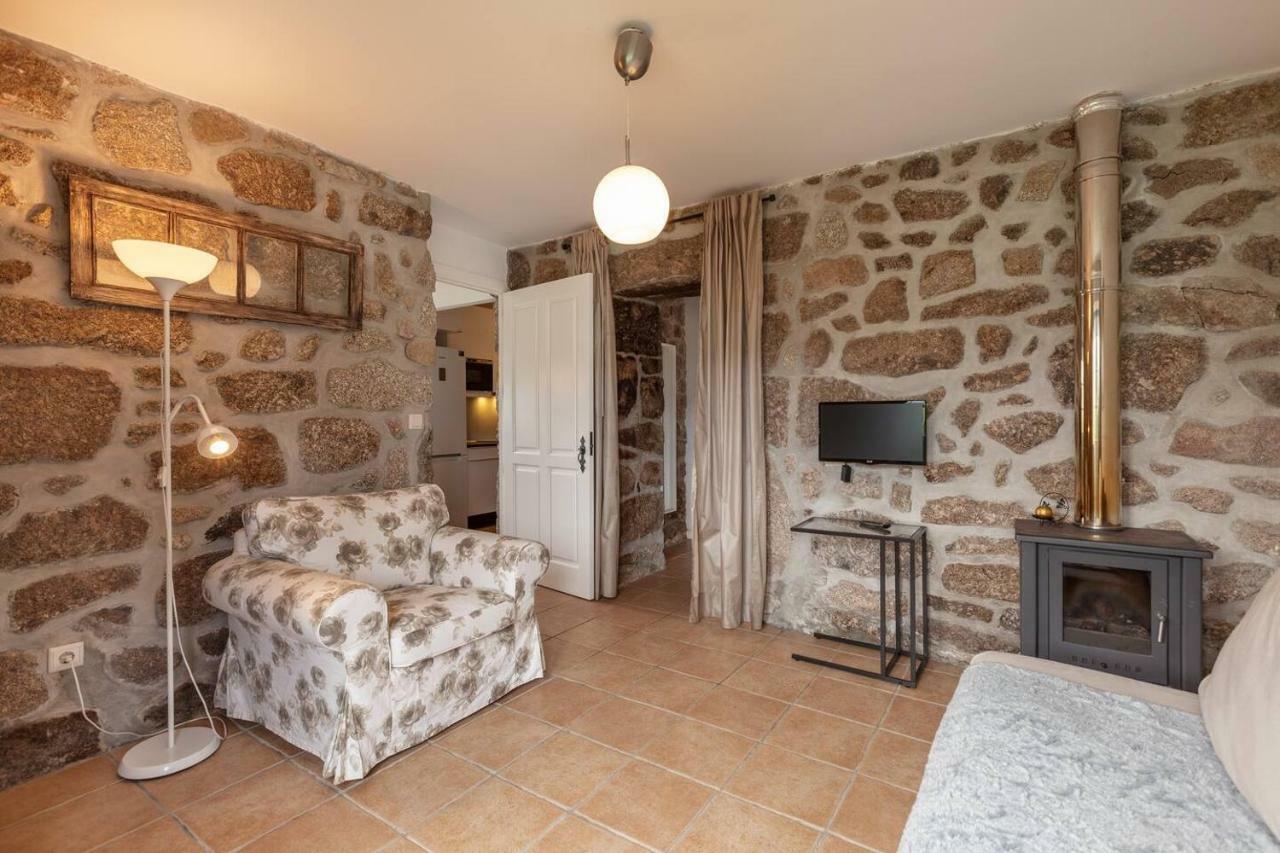 Eido Do Carvalhoso - Casa De Campo Em Arcos De Valdevez Bagian luar foto